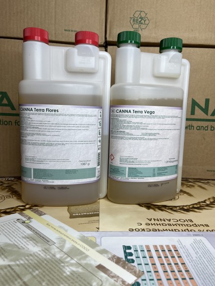 Комплект удобрений CANNA (Terra Flores+Terra Vega) x 2 л