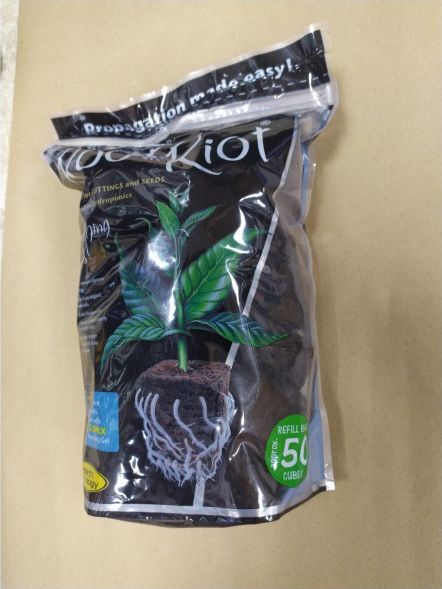 Кубики для клонирования рассады Root Riot упаковка 50 шт