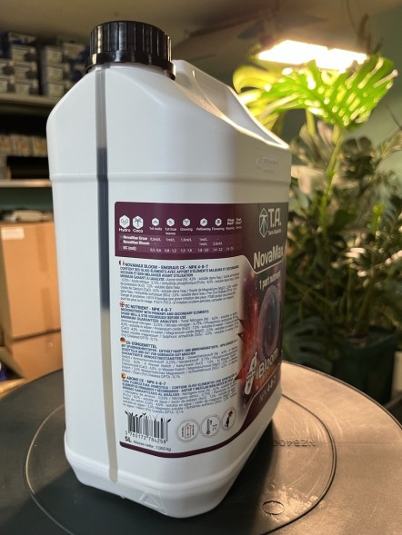 Удобрение Flora NovaMax Bloom 5 л